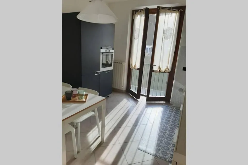 Apartment Qhome Smart La Spezia Italy